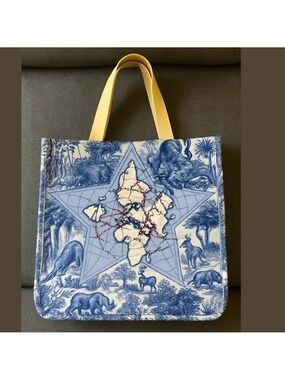Dior Around the World Exclusive Beach Pool Tote Large Paper Straw Authentic